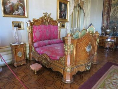 POrtugál királyi ágy-stock-foto