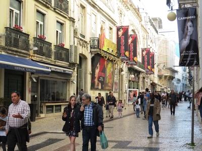 Belvárosi utca - Lisszabon-stock-photo