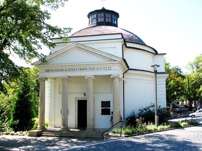 Balatonfüred, 2008. augusztus 31.A balatonfüredi Kerek templom (1846) bejárata.-stock-foto