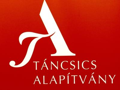 Embléma - Táncsics Alapítvány-stock-foto