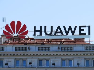 Huawei embléma-stock-foto