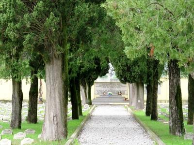 Redipuglia - Osztrák-magyar katonai temetõ - I. világháború-stock-foto