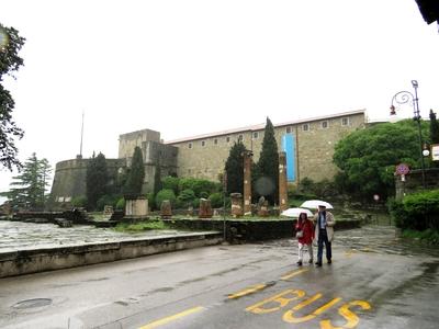 A tireszti vár-stock-foto