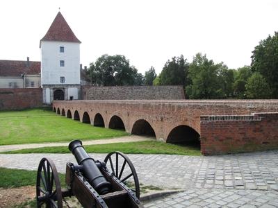 Sárvár (Hungary), 11 September 2016The Nádasdy castle (13th Century).A Nádasdy-vár (XIII. sz.)-stock-foto