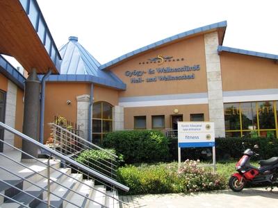 Sárvár (Hungary), 11 September 2016Thermal bath and Wellness Spa.Gyógy és wellness fürdõ.-stock-foto