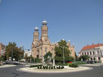 Szombathely (Hungary), 12 September 2016The synagogue and Batthyány square.A zsinagóga.és a Batthyány tér.-stock-foto