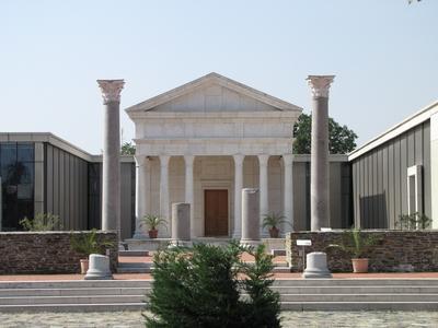 Szombathely (Hungary), 12 September 2016The Isis Shrine. The roman temple.Az Isis szentély. Római kori templom.-stock-foto