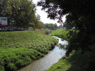Szombathely (Hungary), 12 September 2016The Gyöngyös creek crossing Szombathely.A Szombathelyet átszelõ Gyöngyös patak.-stock-foto