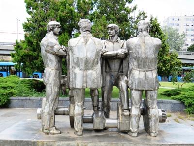 Munkások szoborcsoport - Budapest-stock-foto