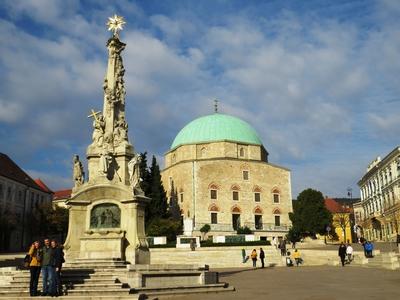 Pécsi Széchenyi tér-stock-foto