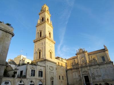 Lecce - Katdrális és harangrorony - Olaszország-stock-foto