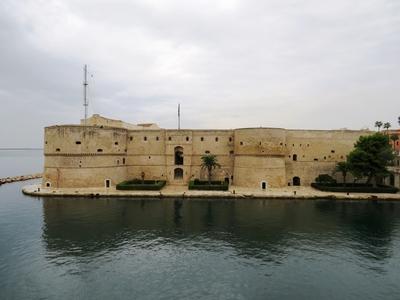 Taranto - Aragóniai erõd - Olaszország-stock-foto