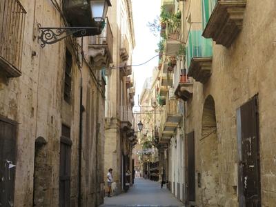 Taranto - Óvárosi fõutca - Olaszország-stock-foto