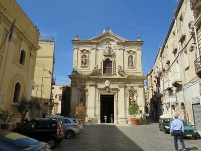 Taranto - A román stílusban épült San Cataldo katedrális-stock-foto