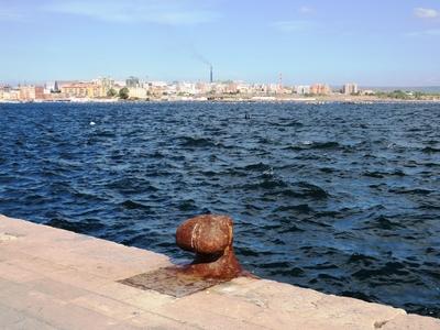 Taranto - Kis tenger - Olaszország-stock-foto