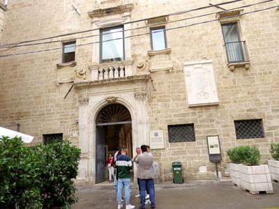 Taranto - Aldo Moro egyetem - Olaszország-stock-foto