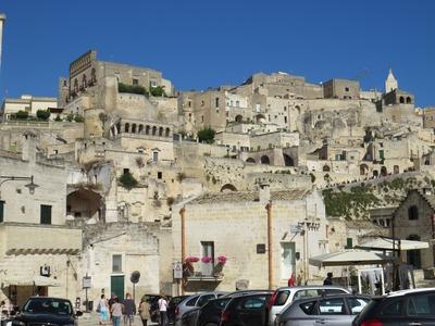 Matera kõváros -Idegenforgalom - Olaszország-stock-foto