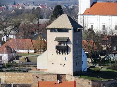Dunaföldvár - Csonka torony (XV. sz.)-stock-photo