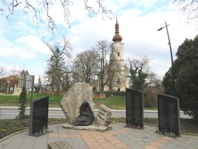 Tamási - Memorial of the deported Jews during WWII-stock-foto