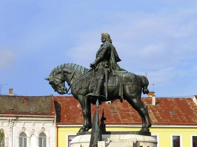Cluj-Napoca (Kolozsvár), 9 May 2017The Monument of King Mathias.A Mátyás király emlékmû. A szobor Fadrusz János alkotása 1902-bõl.-stock-foto