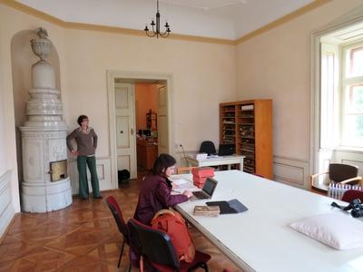 Târgu-Mureº (Marosvásárhely), 10 May 2017The Teleki Library also known as Teleki-Bolyai Library and Bibliotheca Telekiana, is a historic public library and current museum in Târgu-Mureº.A Teleki Téka (Teleki–Bolyai Könyvtár). A könyvtárat 1802-ben létesítette gróf Teleki Sámuel, Erdély kancellárja.-stock-foto
