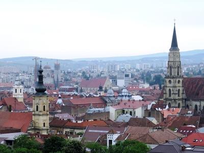 Cluj-Napoca (Kolozsvár), 12 May 2017Cluj-Napoca's view with the St. Michael's Church on the right.Kolozsvár látképe a Szent Mihály templommal jobbra.-stock-foto