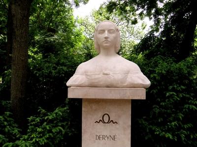 Bust of Déryné Széppataki Róza - First Hungaryian Opera Singer-stock-foto
