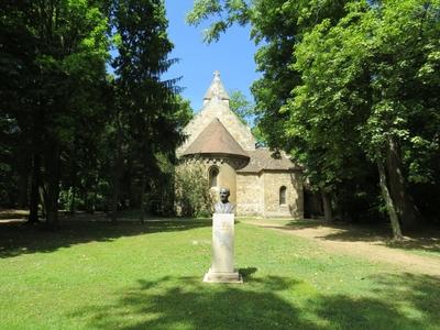 St. Michael's Chapel on Margaret Island - Budapest-stock-foto