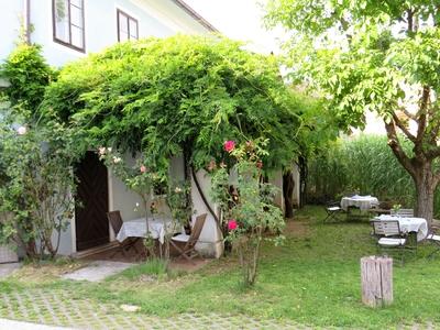 Restaurant in Völkermarkt - Austria-stock-foto