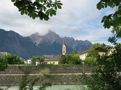 Lienz - Insel river - Church - Alps - Austria-stock-foto