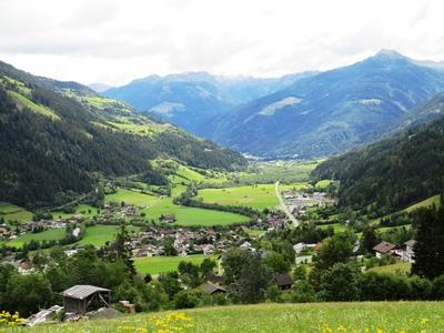 Alpine landscape - Iselberg - Austria-stock-foto