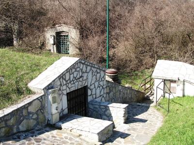 Sátoraljaújhely, 2016. március 17.Borpincék az Ungváry pincesoron..-stock-foto