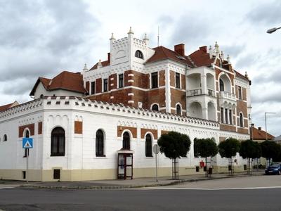 Hőnel House - Mosonmagyaróvár - Poist Palace-stock-photo