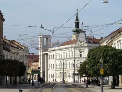 Miskolc - City Hall - Downtown-stock-foto