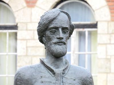 Statue of Composer Egressy Béni - Miskolc - Hungary-stock-foto