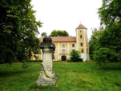 Castle of Hédervár - Hungary-stock-foto