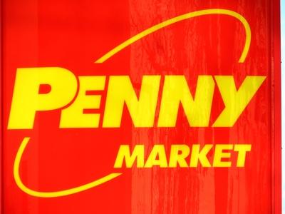 Penny Market Advertising - Budapest-stock-foto