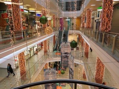 Coronaviral Christmas - Extinct shopping center - Budapest-stock-foto