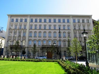 Hungarian m Ministry of Economy - Budapest - Building-stock-foto