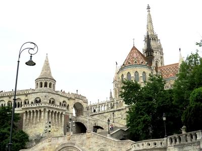 Budapest - Fischerman's Bastion and Matthias Church-stock-foto