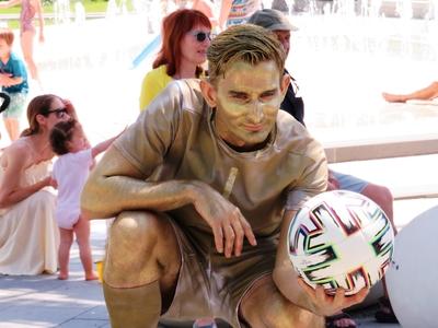 Live statue - Sport - Football championship - Budapest-stock-photo