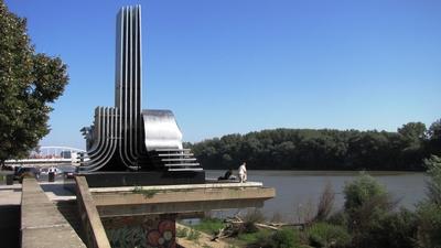 Szeged - Great Flood Monument - Tisza river - Hungary-stock-foto