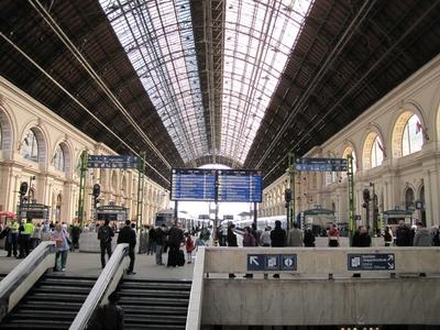 Budapest - Keleti Railway Station - Trains and Passengers-stock-photo