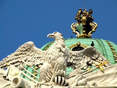 Vienna - Hofburg - Symbols of imperial power-stock-foto