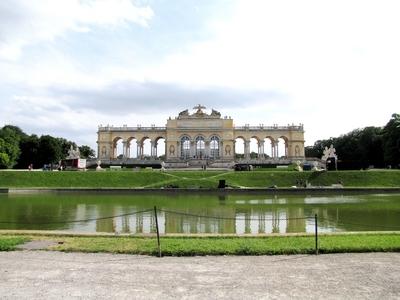 Gloriette - Schönbrunn - Vienna - Austria-stock-foto