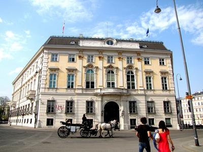 Austrian Chancelor Office - Vienna-stock-foto