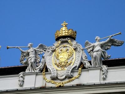Austrian imperial Crown - Decoration - Vienna - Hofburg-stock-foto