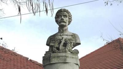 First public statue of Petőfi Sándor - Kiskőrös - Hungary-stock-photo