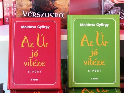 Book of Moldova György at the Budapest Book Festival-stock-foto