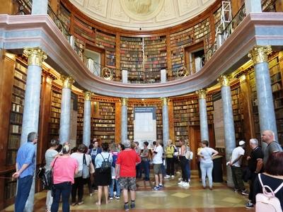 Visitors - Library - Pannonhalma Archabbey - Hungary-stock-foto